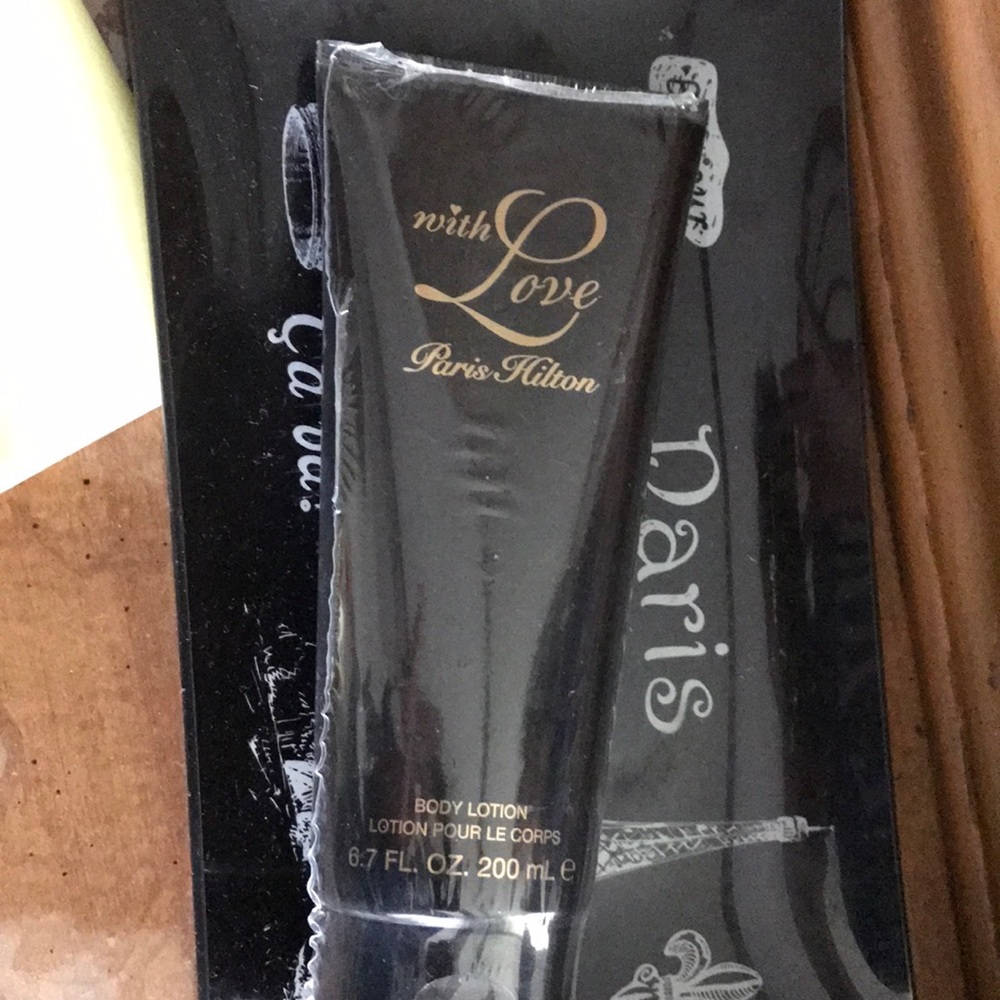 lotion - Picture 2 of 3